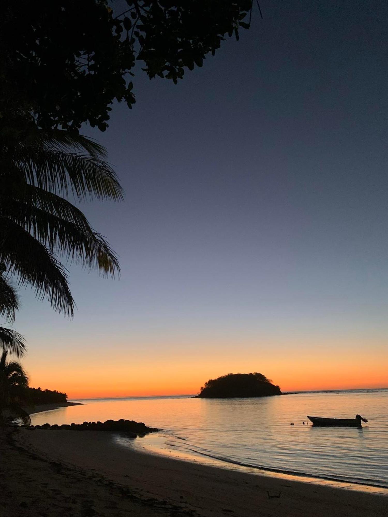 Mai Sunset Island Resort Ngunu Екстер'єр фото